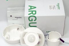 Cảm biến hồng ngoại và siêu âm Schneider CCT551011