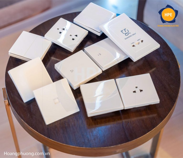 Công tắc ổ cắm Vivace E Schneider – Vuông chuẩn Anh, tràn viền thế hệ mới